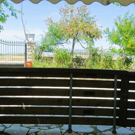 Agrambeli Rooms & Apartments Лефкада Экстерьер фото