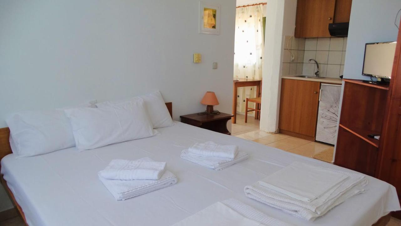 Agrambeli Rooms & Apartments Лефкада Экстерьер фото